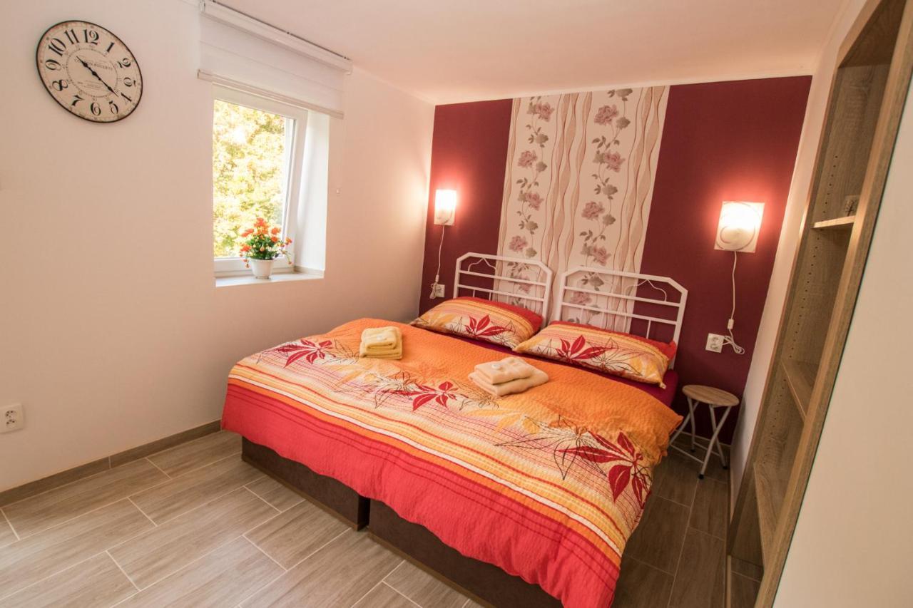 Apartment Blehovi Mala Velen Ngoại thất bức ảnh